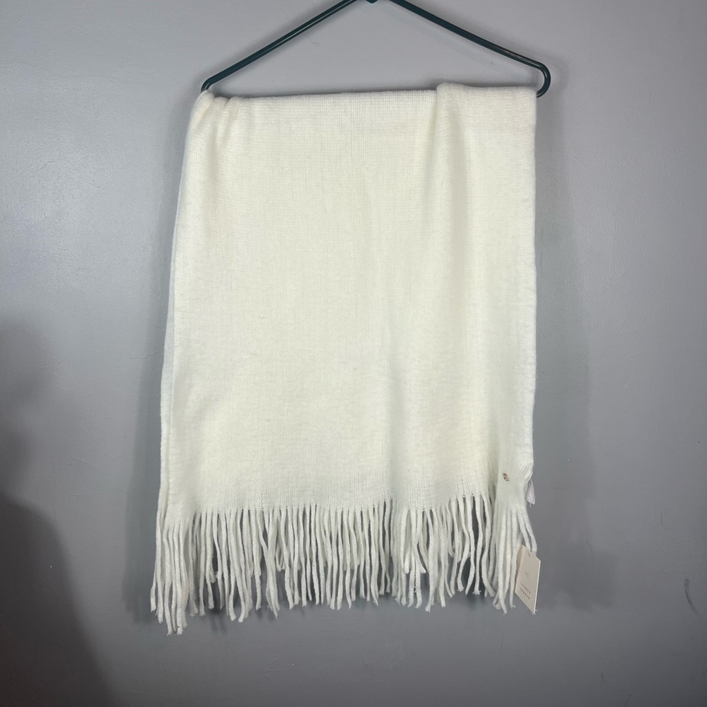 NWT Lauren conrad woll scarve